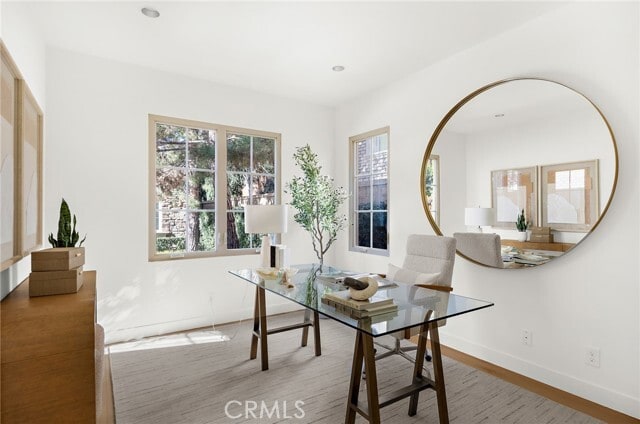 Building Photo - 75 Lupari