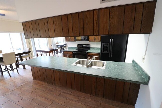 Building Photo - 5439 Lady Bug Ln