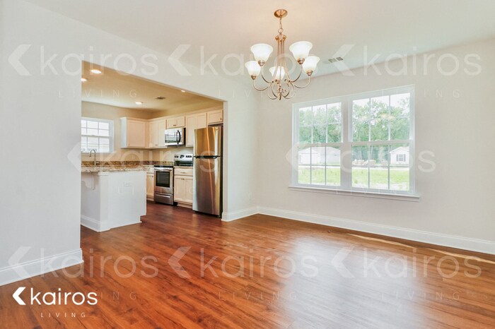 Building Photo - 107 Scots Pne Ct