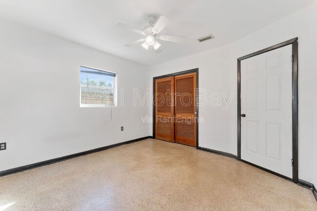 Building Photo - 6303 Delaware Ave