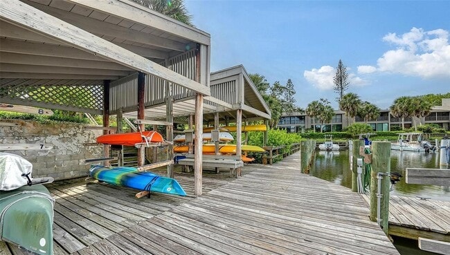 Building Photo - 1520 Pelican Point Dr