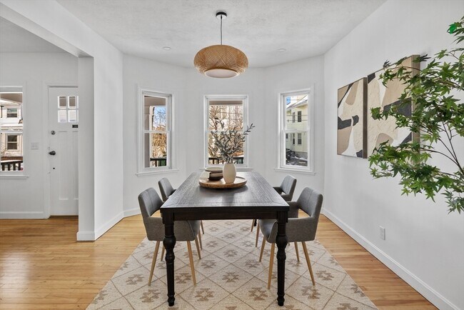 Building Photo - 44-46 Pinkham Rd