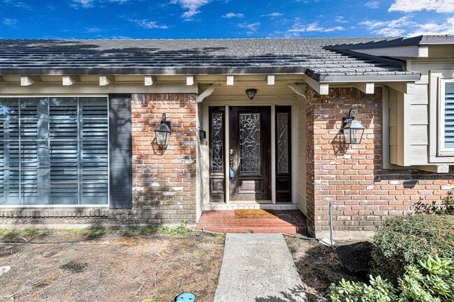 Building Photo - 12718 Taylorcrest Rd