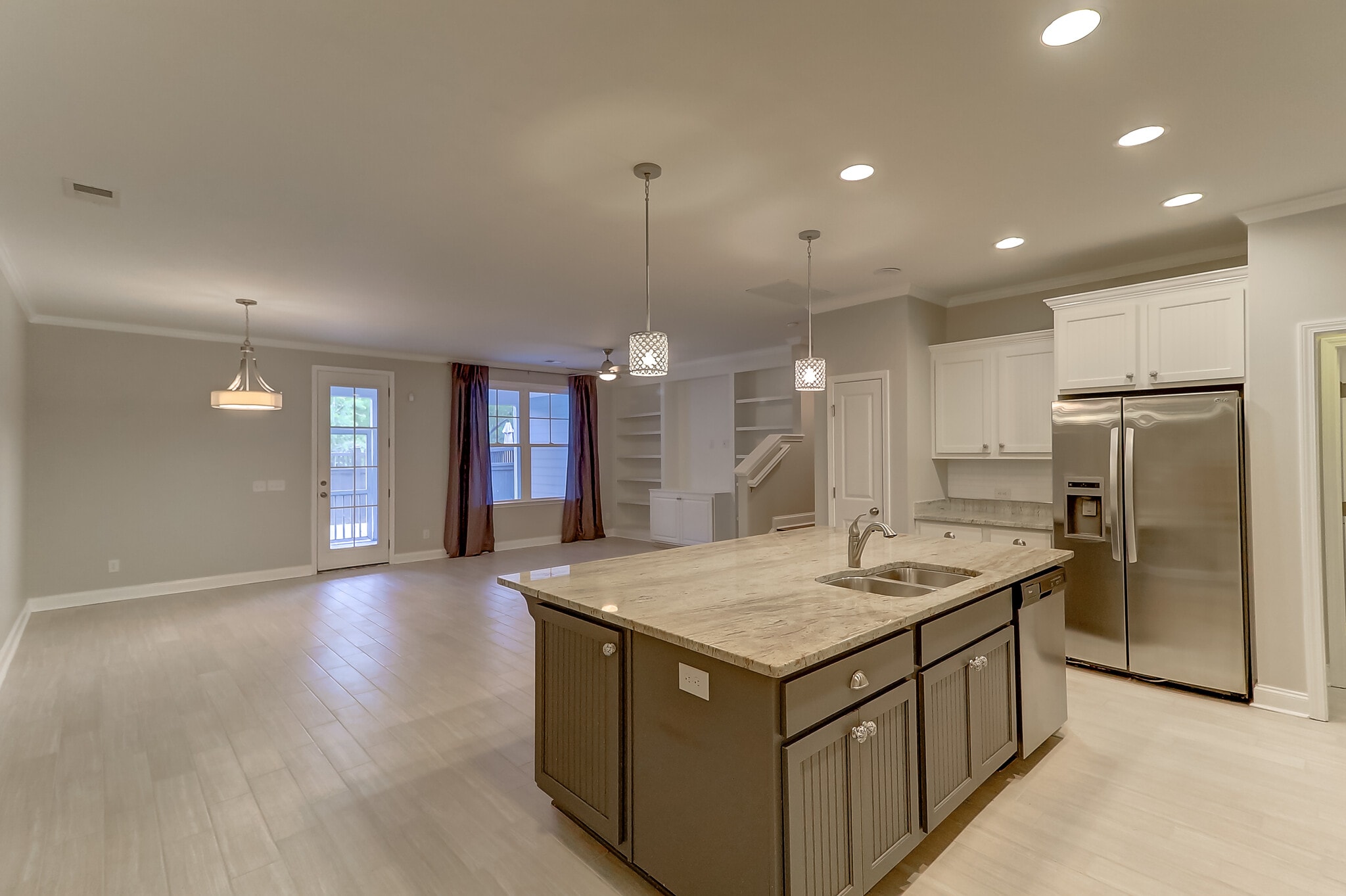 Kitchen/Living - 2069 Kings Gate Ln