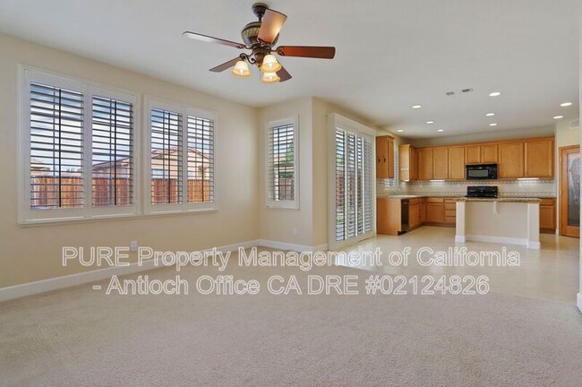 Building Photo - 4581 Bonraven Way
