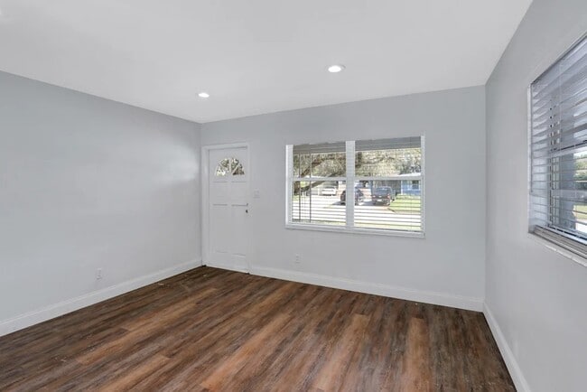 Building Photo - 56 56th St N