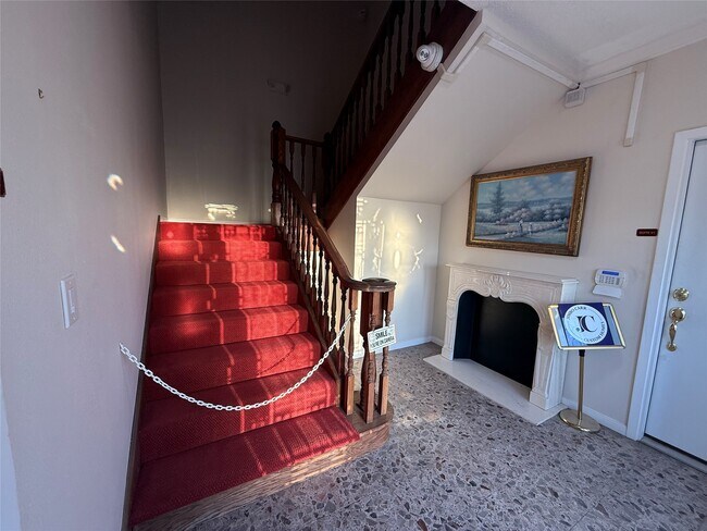 Building Photo - 2302 45th St