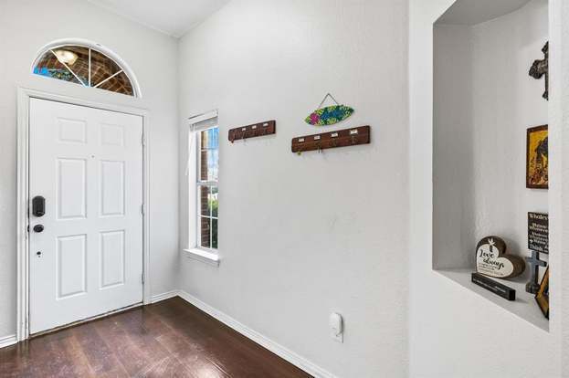 Building Photo - 1055 Port Sullivan Dr