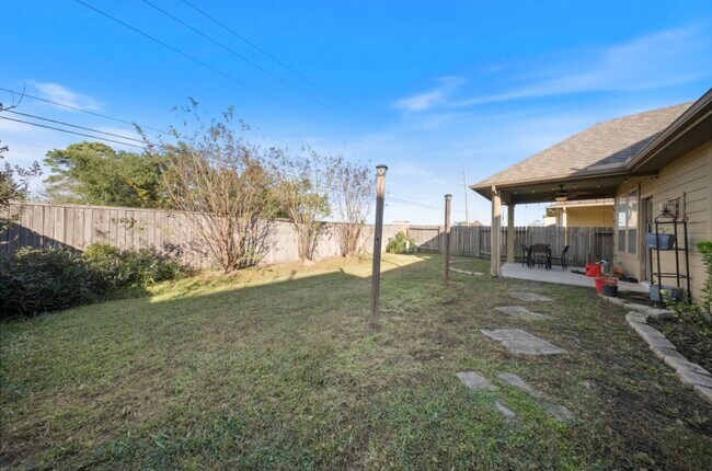 Building Photo - 6130 Flagg Ranch Dr