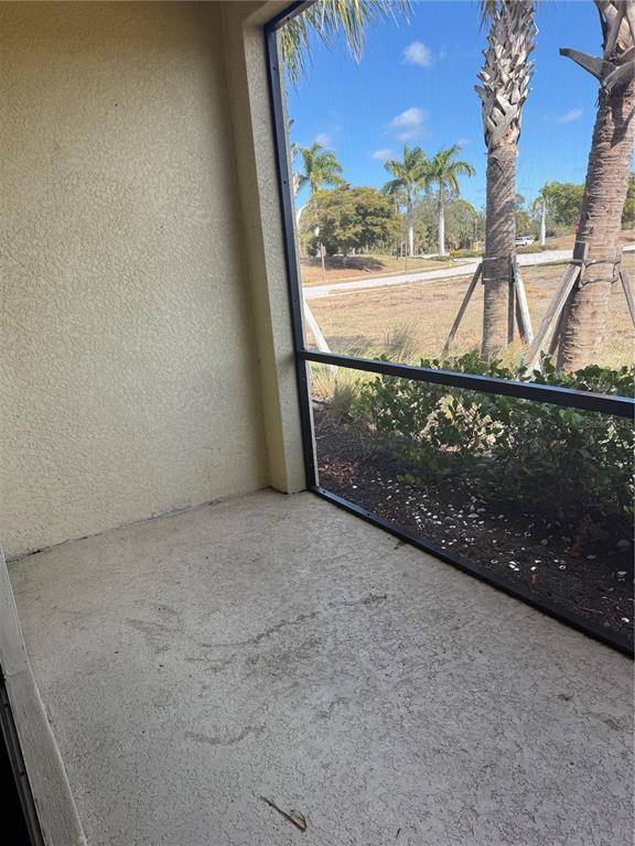 Building Photo - 20460 Lagente Cir