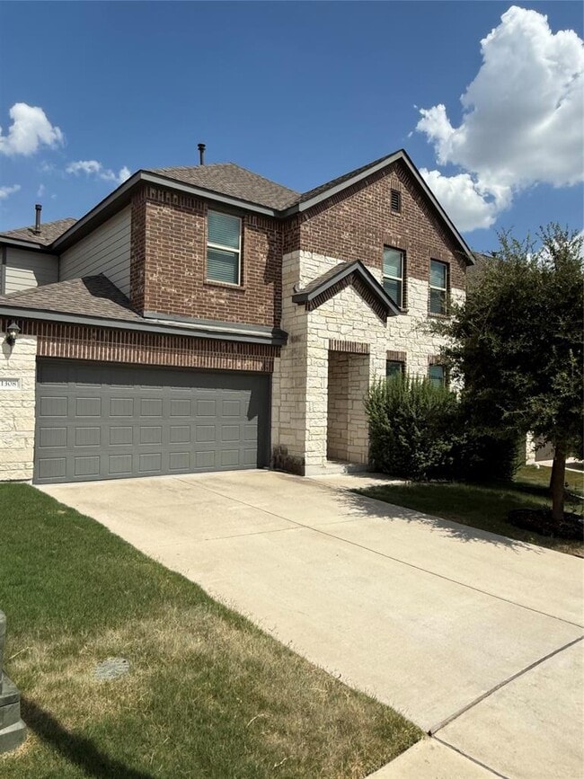 Building Photo - 1308 Eagle Ray St