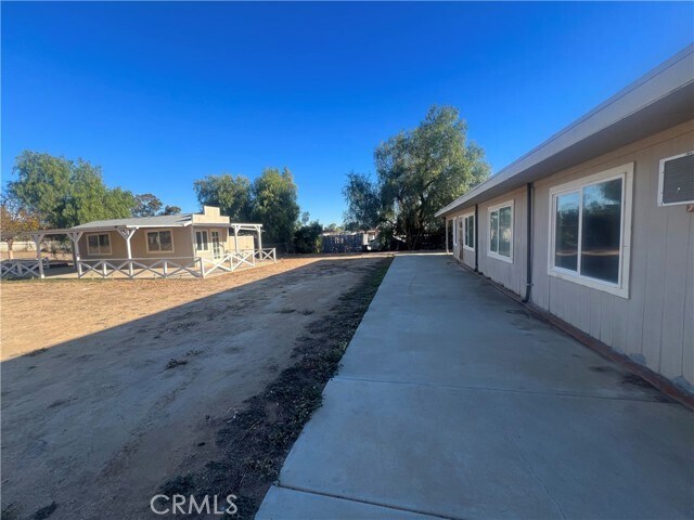 Building Photo - 6597 Sandy Ln