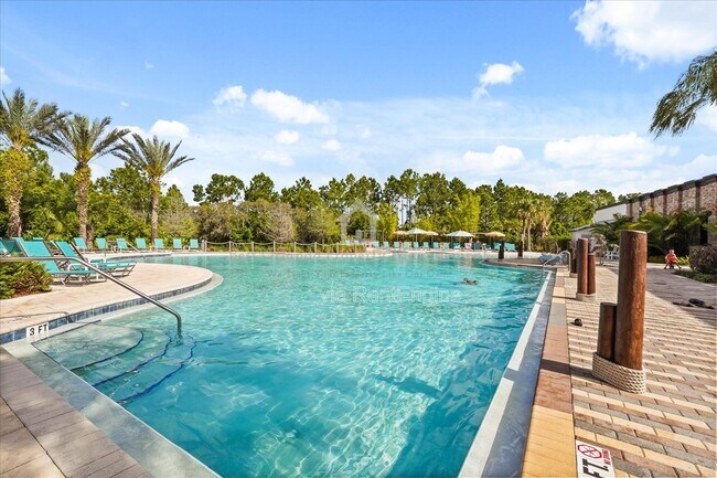 Building Photo - 317 Captiva Dr