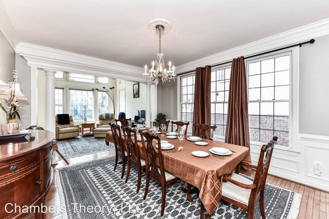 Building Photo - 4 br, 4.5 bath House - 6660 Avignon Blvd.