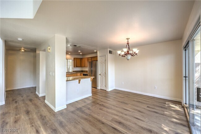 Building Photo - 1452 Rothwell Ct