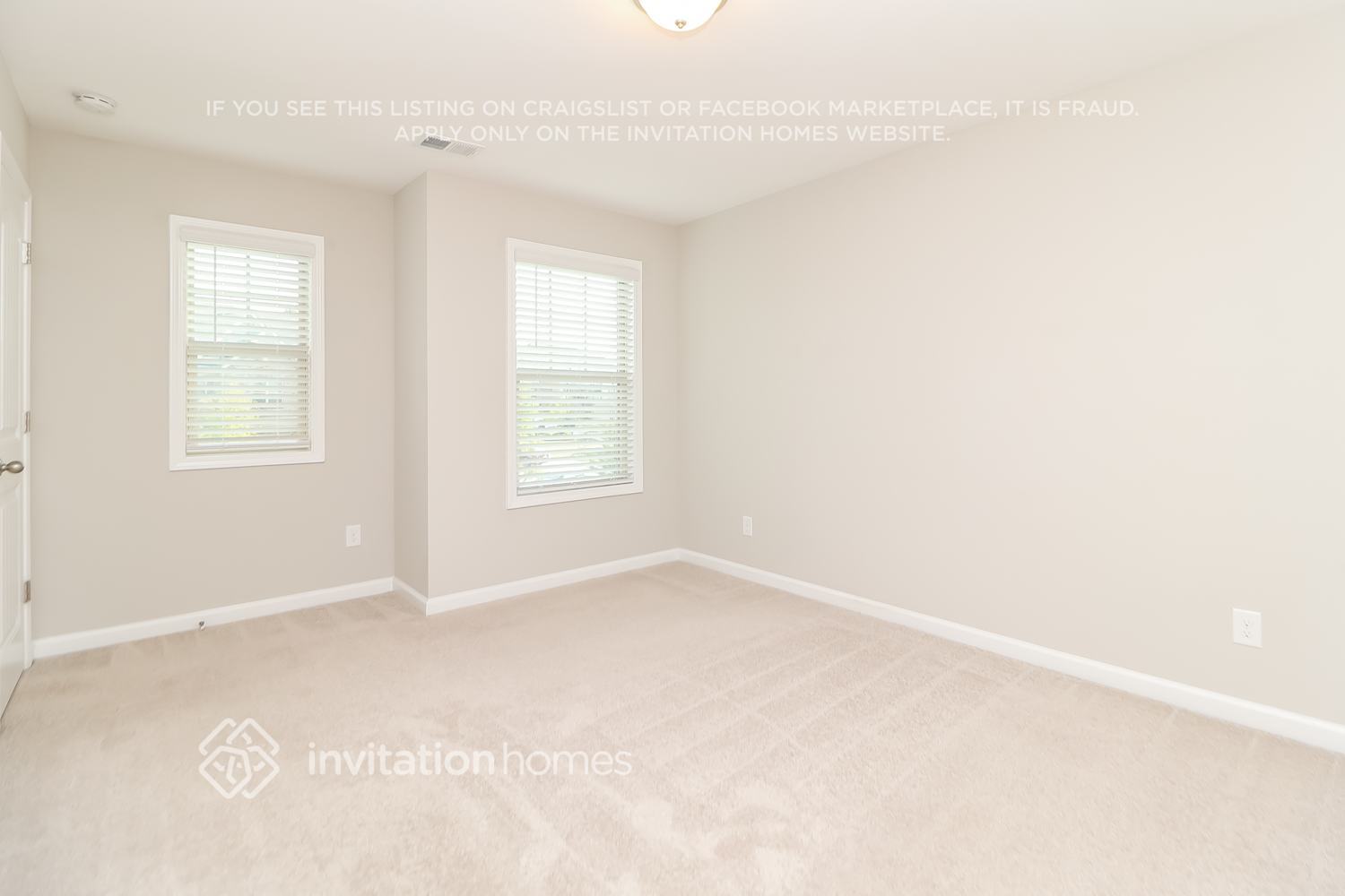 Building Photo - 7185 Heritage Oak Ct