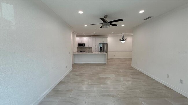 Building Photo - 16303 Enclave Village Dr