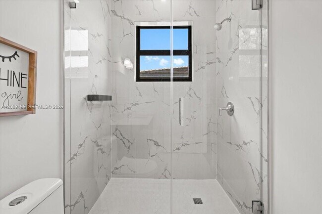 Building Photo - 12120 Rhino Oaks Dr