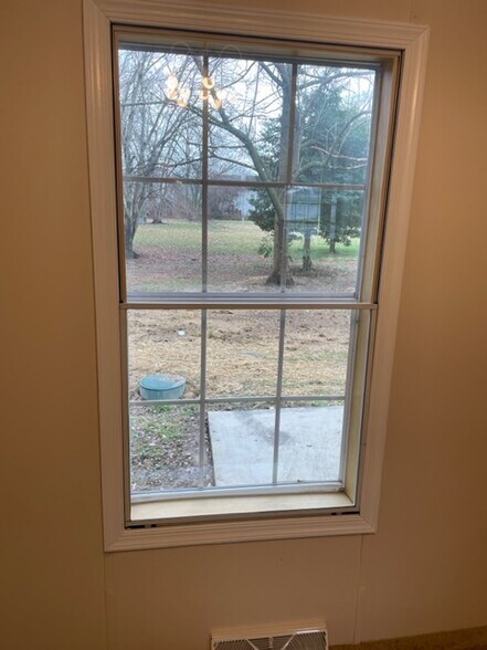 Building Photo - 4407 Sanford Ct