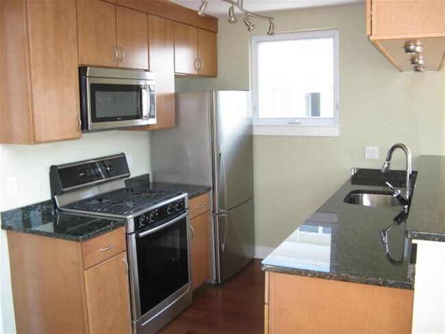 Building Photo - 27 Wheeler St