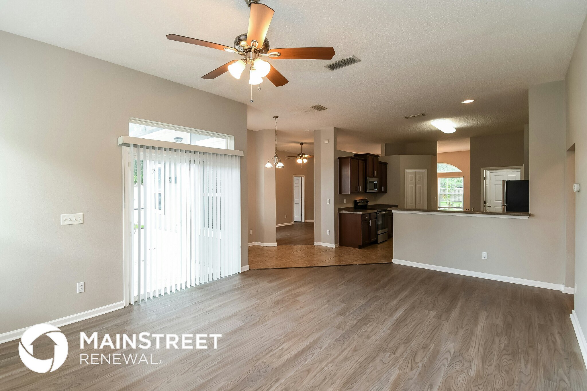 Building Photo - 9941 Rose Creek Ct