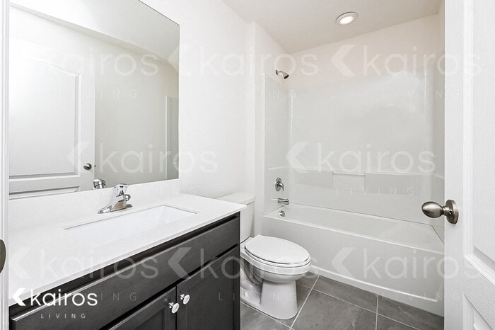 Building Photo - 8419 Indian Laurel Ln