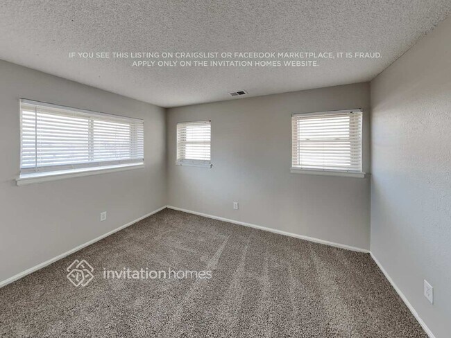 Building Photo - 15062 Kelly Pl