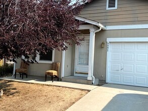 Building Photo - 3 bedroom house located in the North Valleys