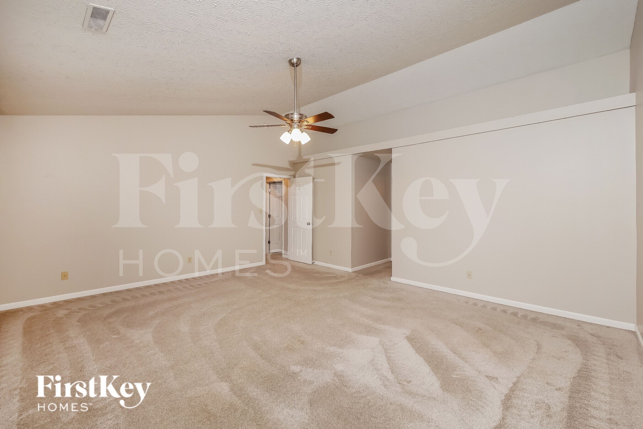 Building Photo - 1005 Quarterhorse Run