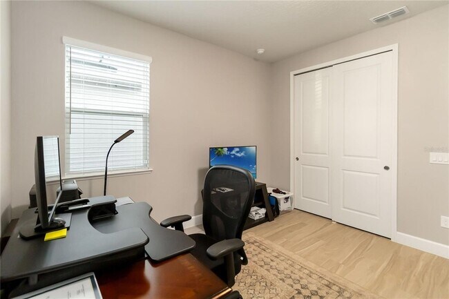 Building Photo - 3663 Arbordale Lp