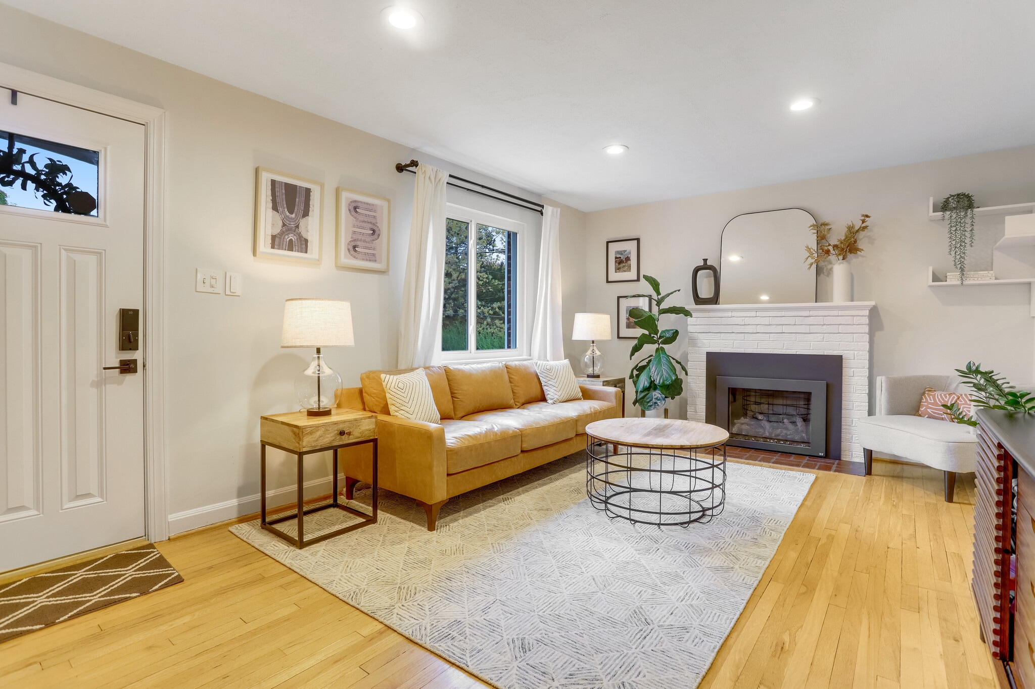 Building Photo - 2113 S Quebec St