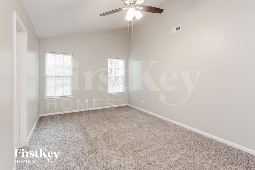 Building Photo - 3128 Strong Box Lane