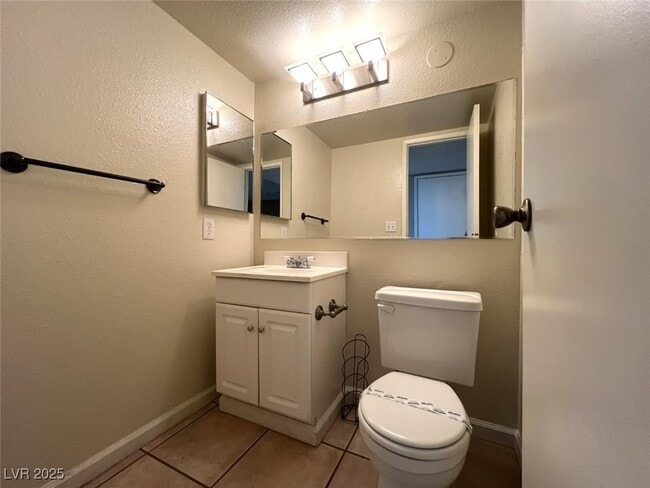 Building Photo - 4628 Michillinda Ln