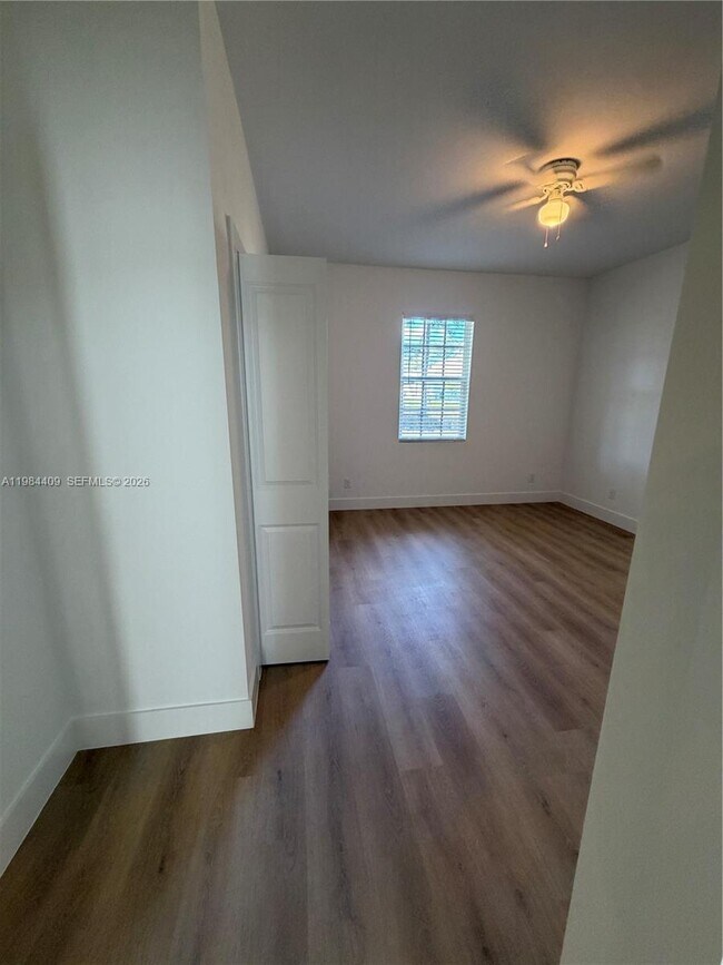 Building Photo - 4719 28th St SW