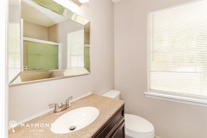 Building Photo - 103 Kingston Pl