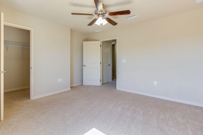 Building Photo - 150 Peoria Blvd