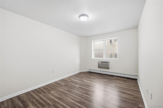 Building Photo - 144-07 Jamaica Ave