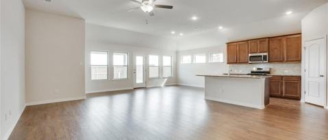 Building Photo - 16625 Hidden Cove Dr