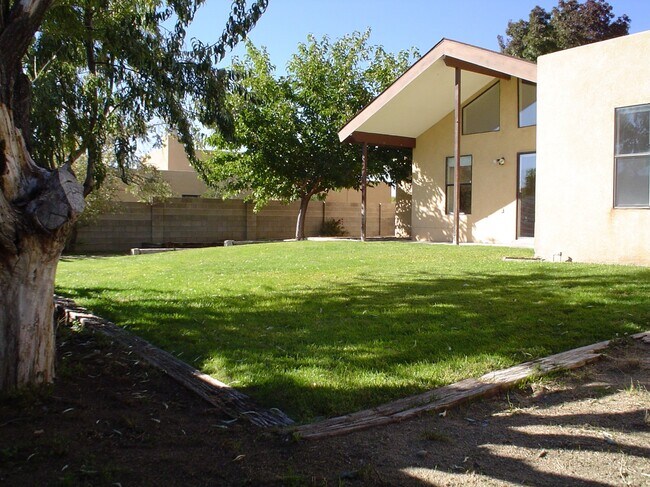 Backyard - 8512 Liberty Dr NE