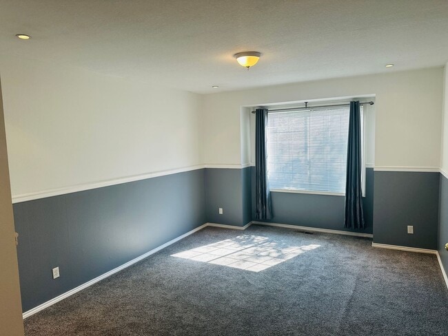 Building Photo - Charming Cascade Park One Level Home