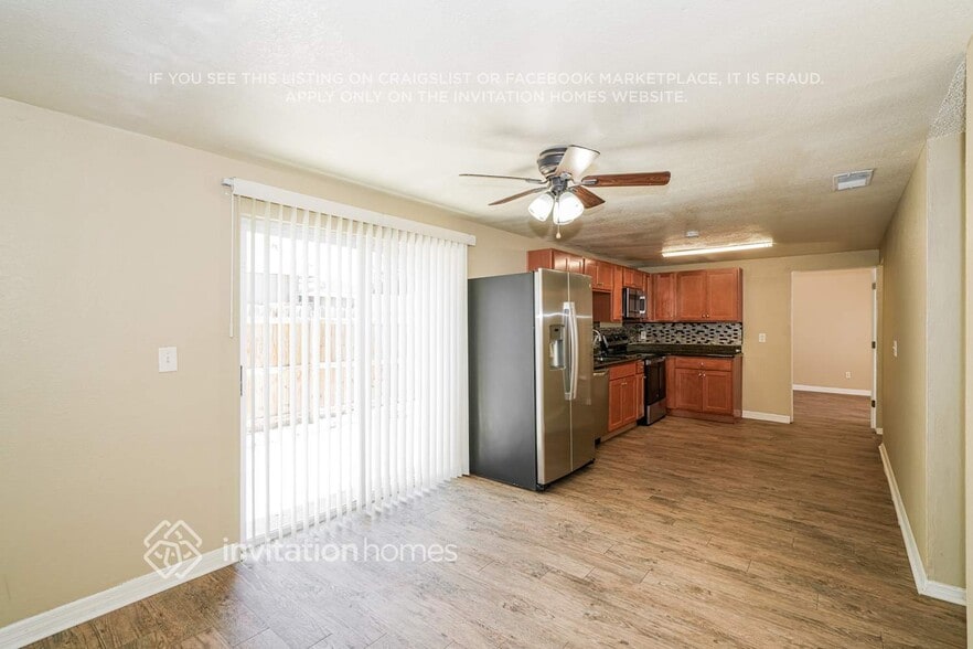 Building Photo - 6405 Regatta Ct