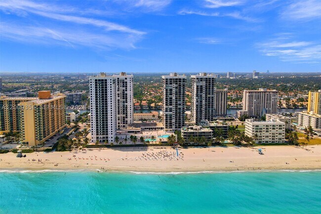 Building Photo - 2401 S Ocean Dr