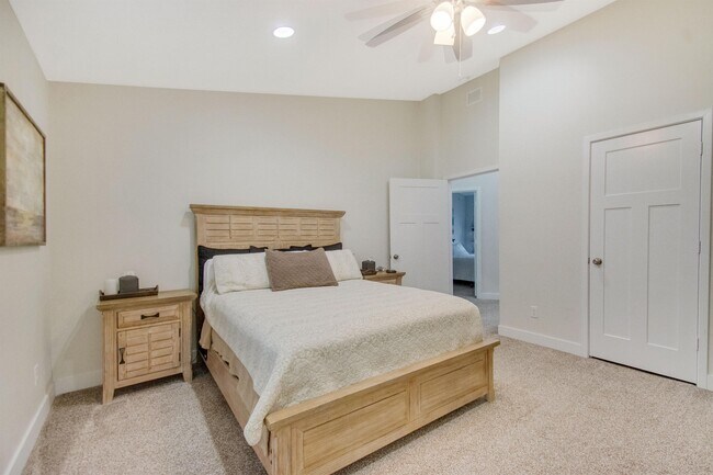 Building Photo - 5378 A1A S