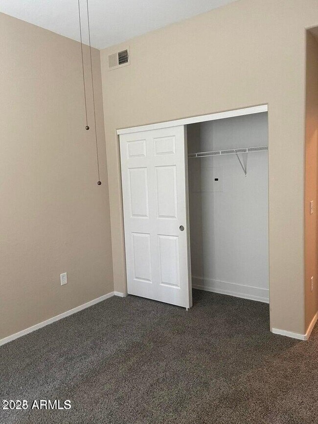 Building Photo - 14575 W Mountain View Blvd