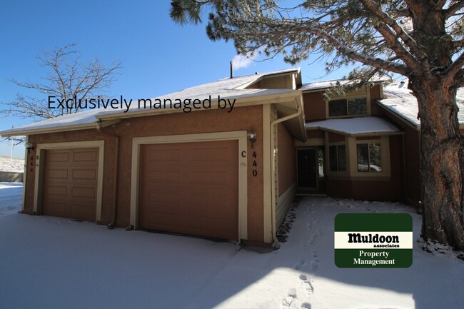 Primary Photo - Comfy Pet Friendly Condo in Southwest Colo...