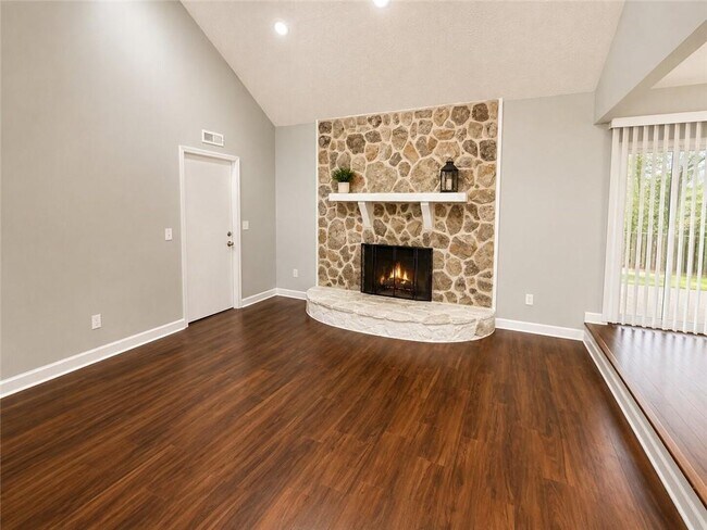 Building Photo - 37 Windgate Dr