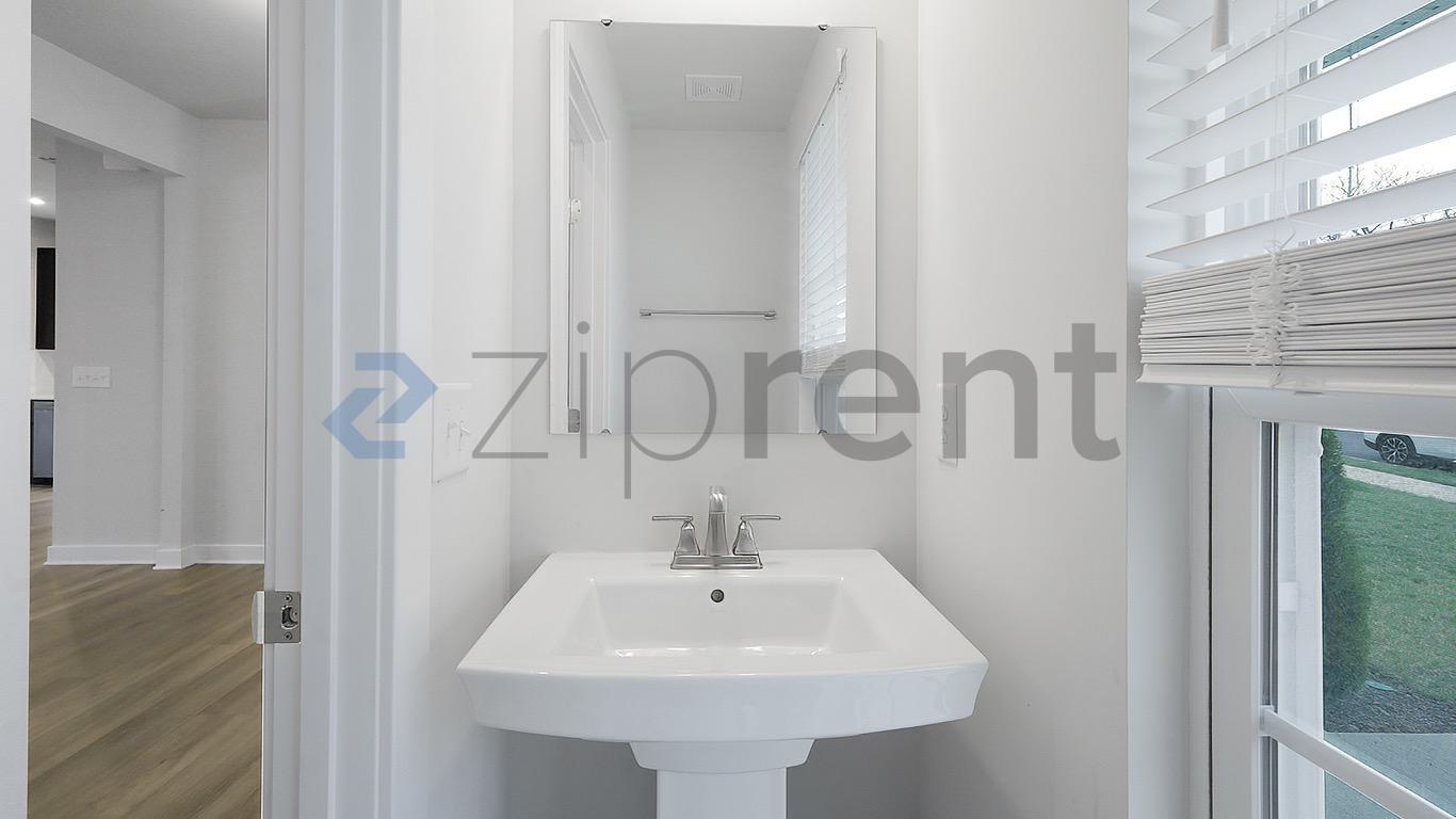 Building Photo - 8209 Warbler Wy