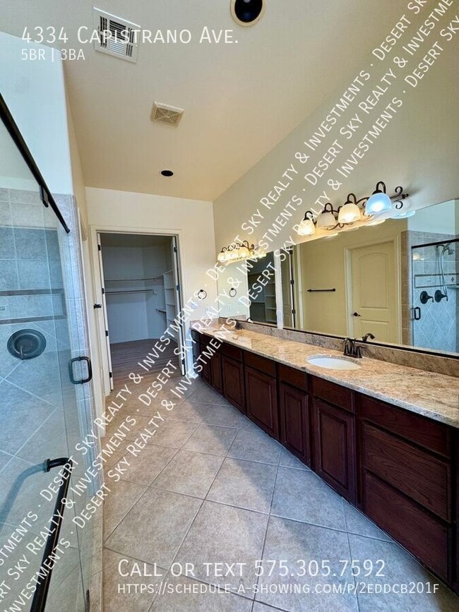 Building Photo - 4334 Capistrano Ave