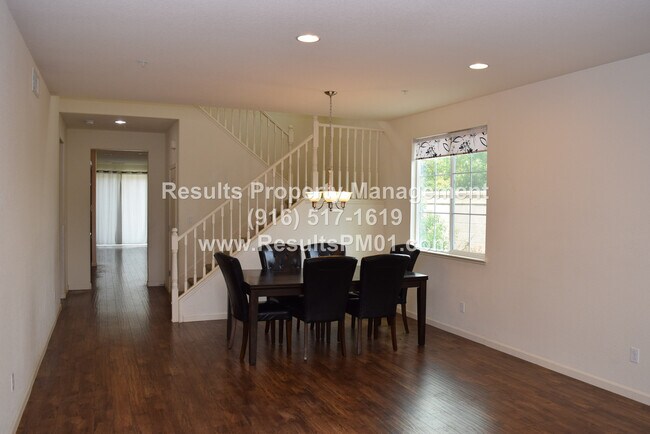 Building Photo - Gated West Roseville Spacious 4 Bed 3 Bath