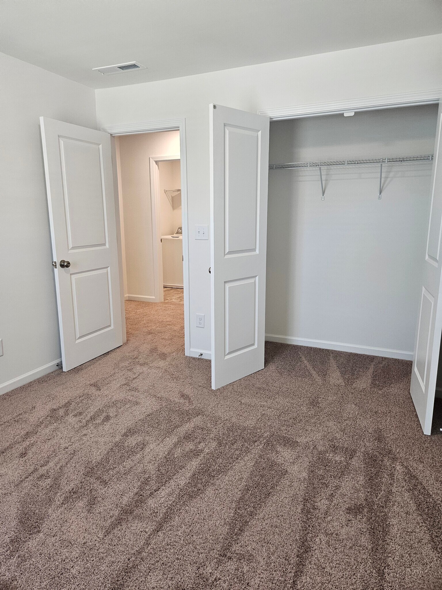 Building Photo - 3164 Lilac Grove Dr